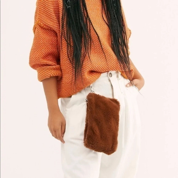 Free People  Red Faux Fur  Essential Pouch - Picture 1 of 3